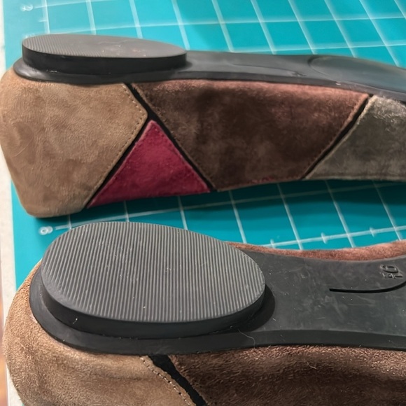 Nine West women’s suede flats 9.5 Natural color way - Picture 11 of 12